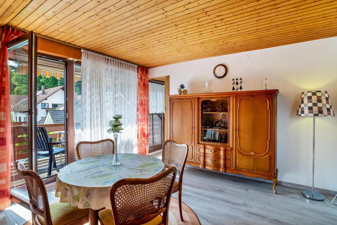 Haus Guenter Und Valeria Lägenhet Gossersweiler-Stein Exteriör bild