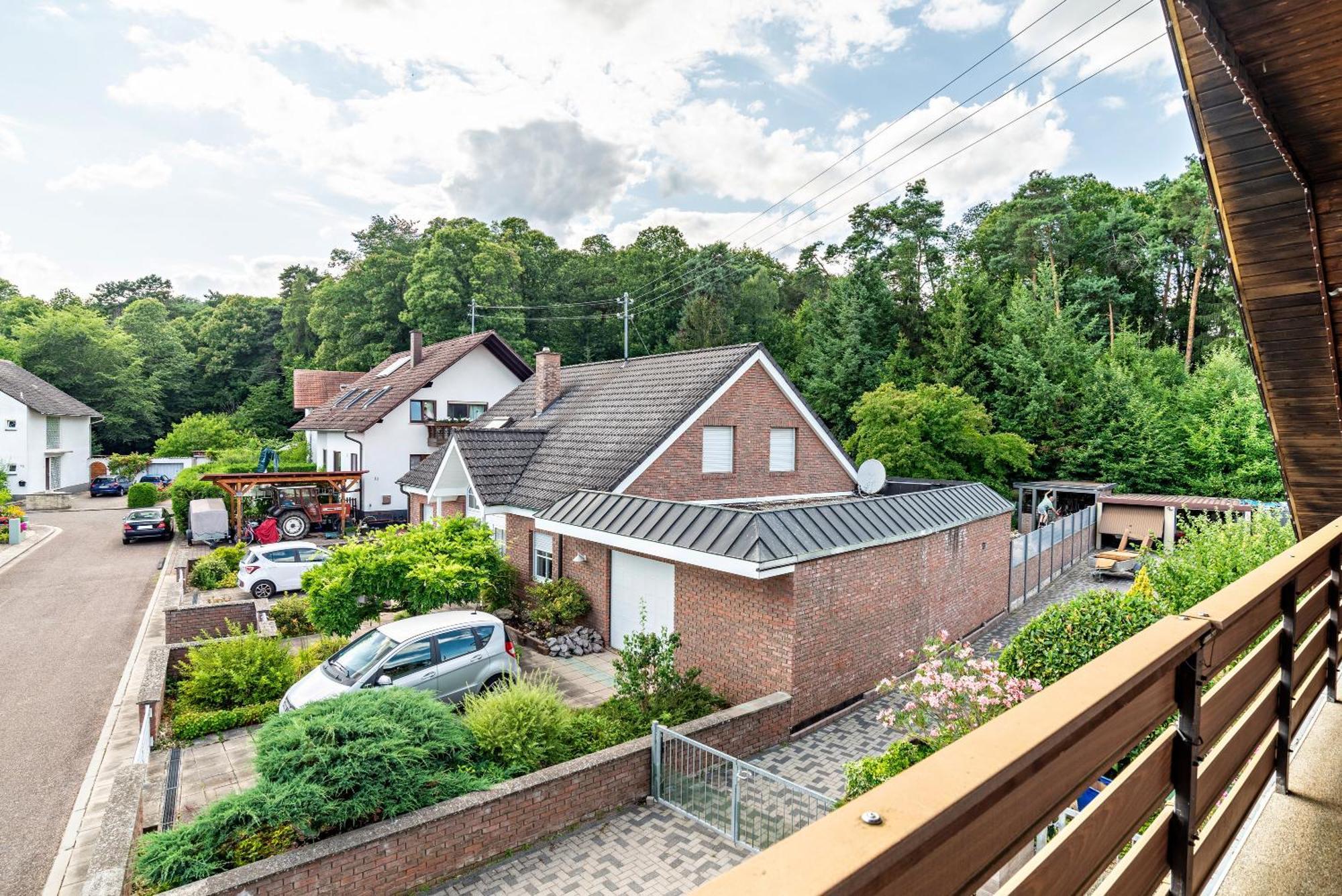 Haus Guenter Und Valeria Lägenhet Gossersweiler-Stein Exteriör bild